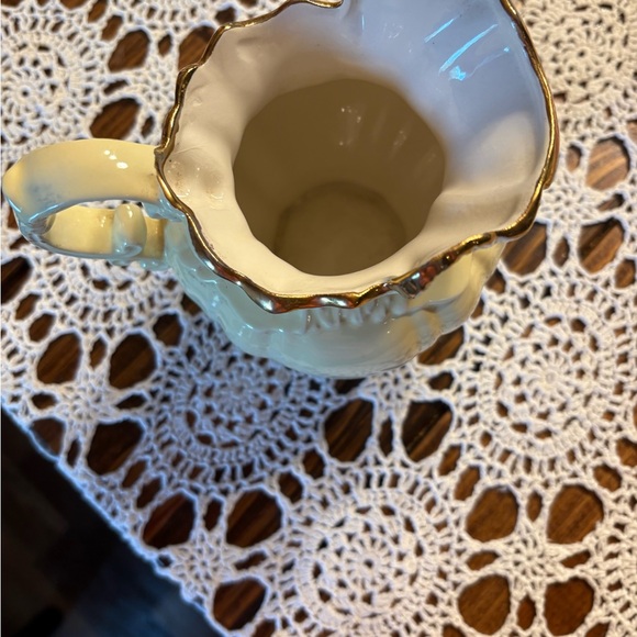 Vintage Arnels pitcher - Picture 2 of 4